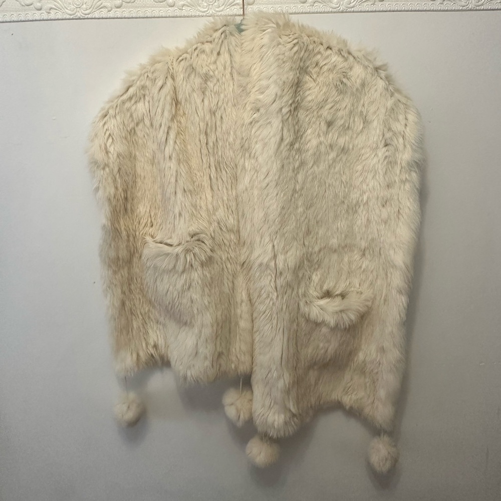 Real knitted cream rabbit shawl scarf with pockets and pompom
